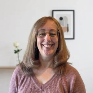Debbie Deknight headshot